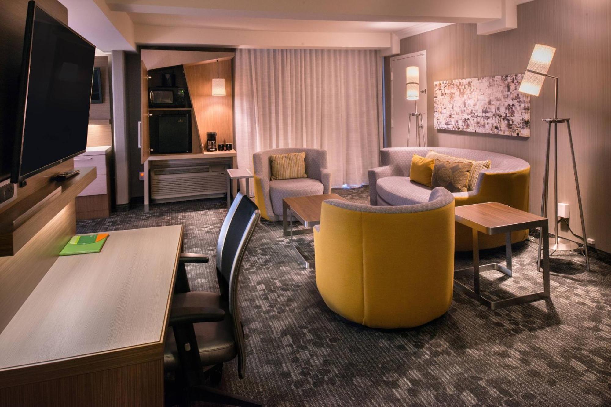 Courtyard By Marriott Oxnard/Ventura Ξενοδοχείο Εξωτερικό φωτογραφία