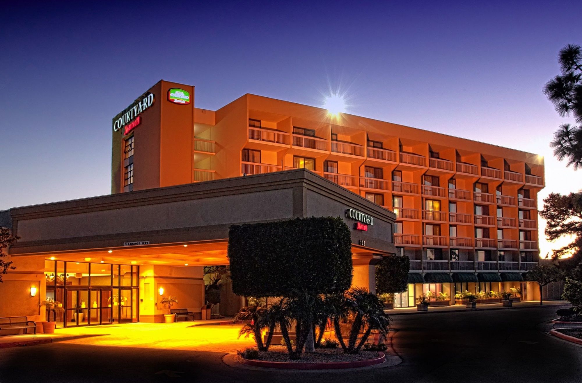 Courtyard By Marriott Oxnard/Ventura Ξενοδοχείο Εξωτερικό φωτογραφία
