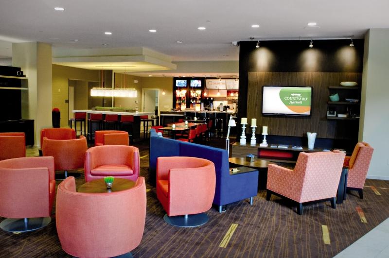 Courtyard By Marriott Oxnard/Ventura Ξενοδοχείο Εξωτερικό φωτογραφία