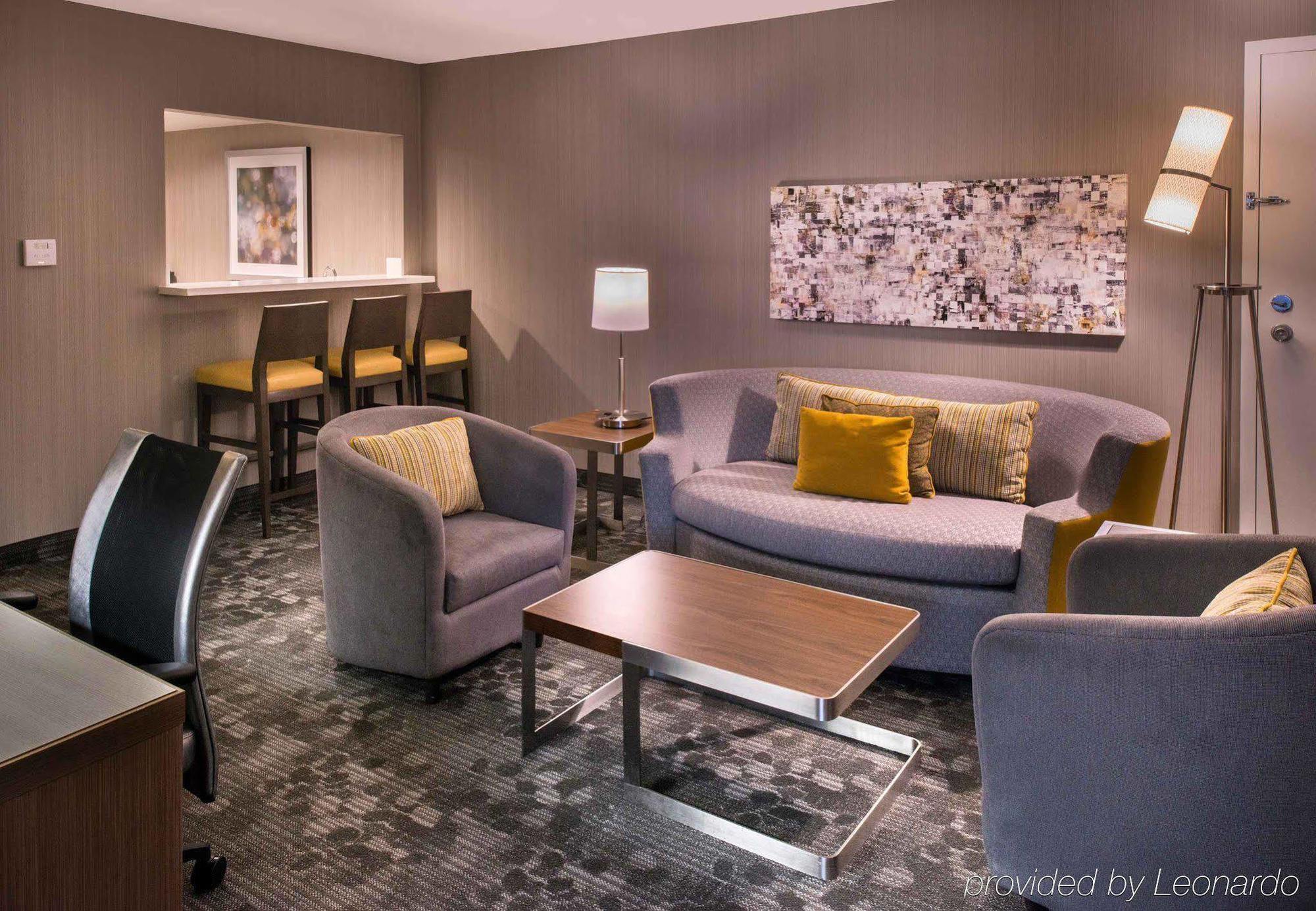 Courtyard By Marriott Oxnard/Ventura Ξενοδοχείο Εξωτερικό φωτογραφία