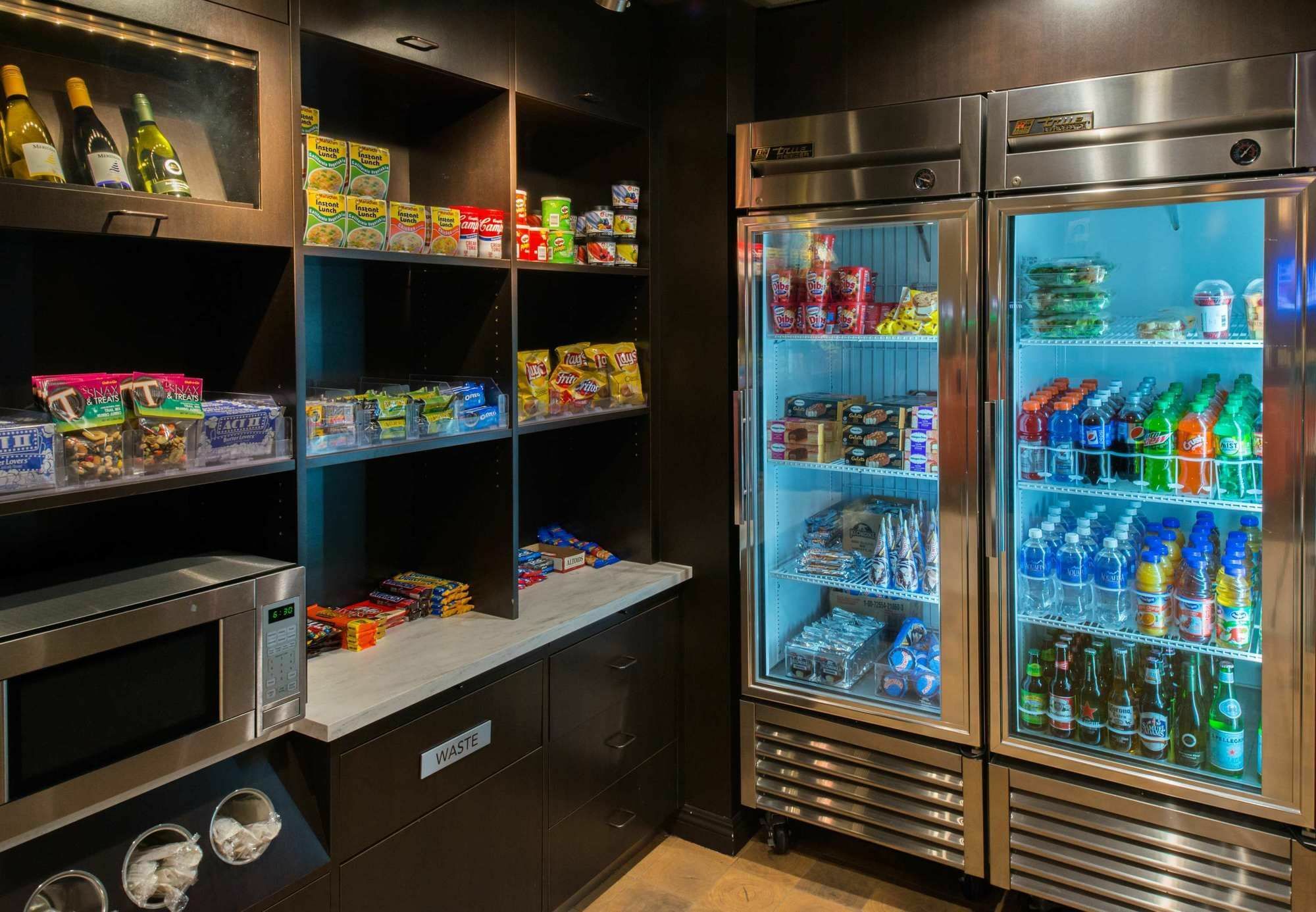 Courtyard By Marriott Oxnard/Ventura Ξενοδοχείο Εξωτερικό φωτογραφία