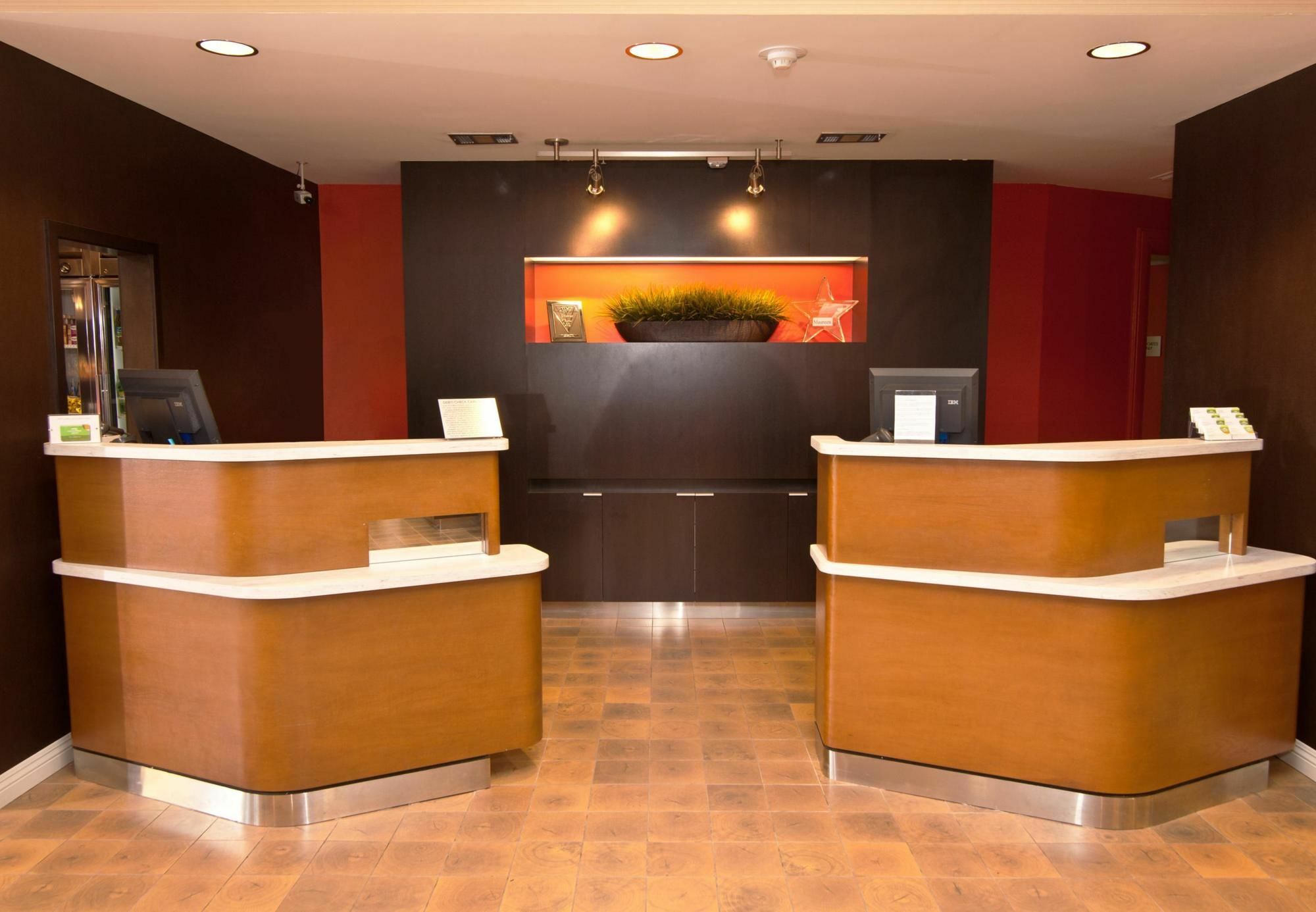 Courtyard By Marriott Oxnard/Ventura Ξενοδοχείο Εξωτερικό φωτογραφία